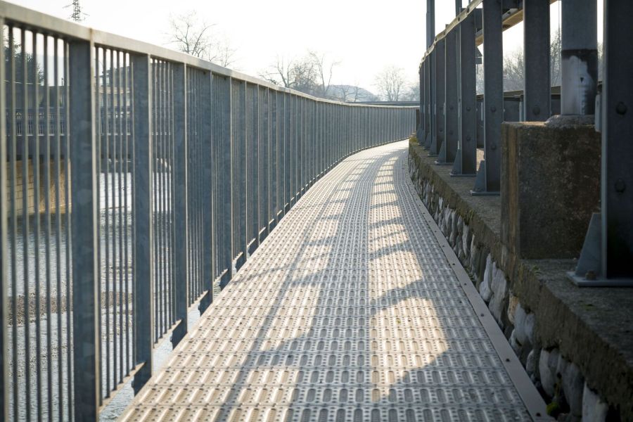 Ponte pedonale Effevi per Lungo Agno