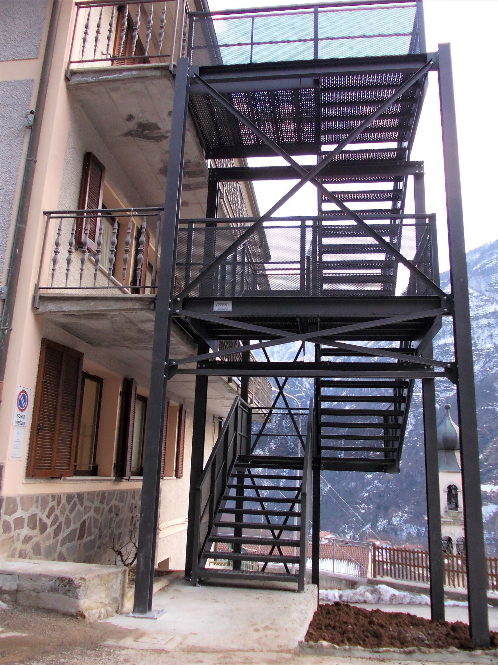 Scala di sicurezza Effevi per Casa di Riposo San Giuseppe (149_03.jpg)