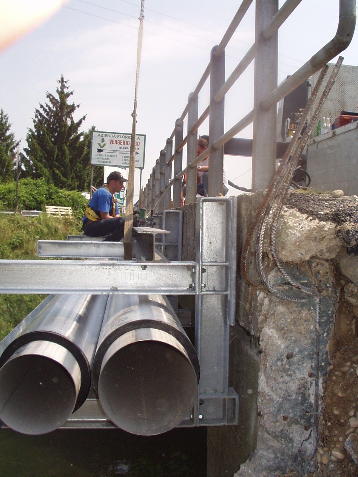 Pipe Rack Effevi per Comune di Ponte San Pietro (76__12.JPG)