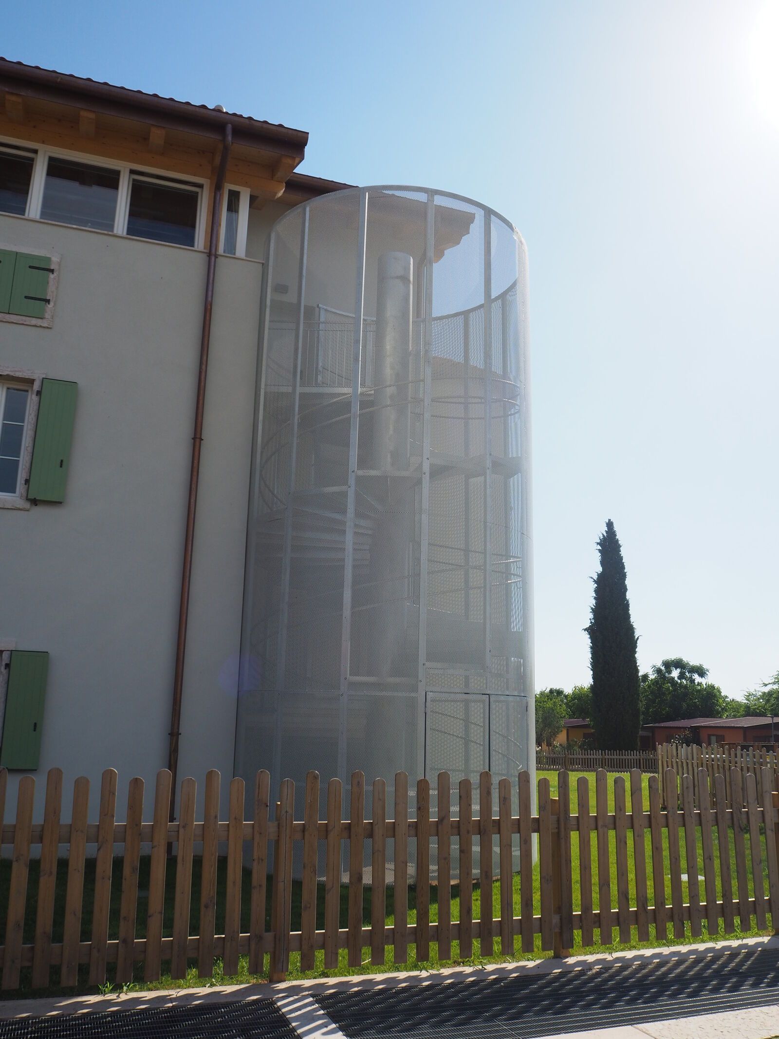 Scala di sicurezza a chiocciola Effevi per Camping Piani di Clodia (126__8.JPG)