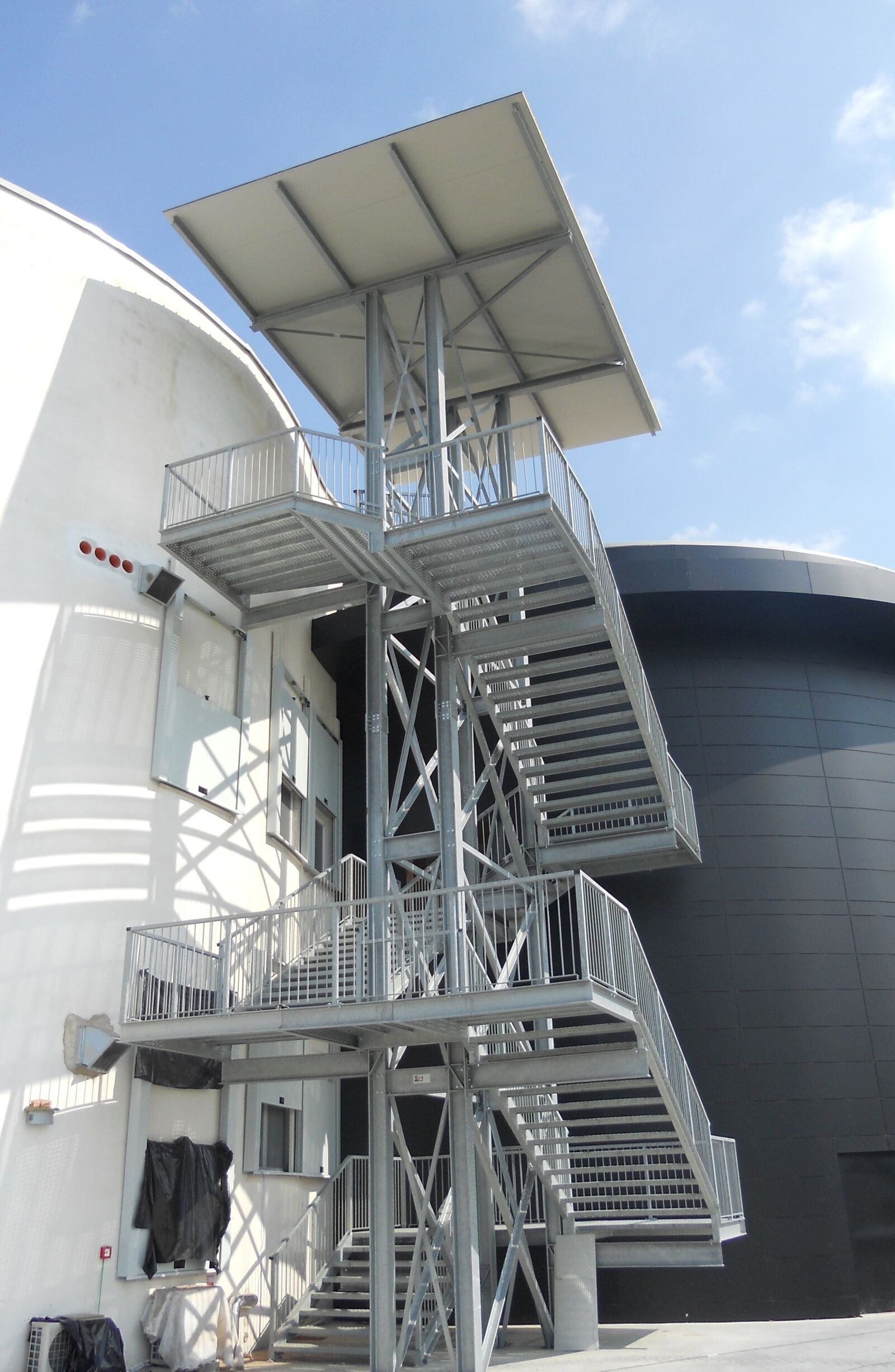 Scala di sicurezza Effevi per Swing Club (167_05.JPG)