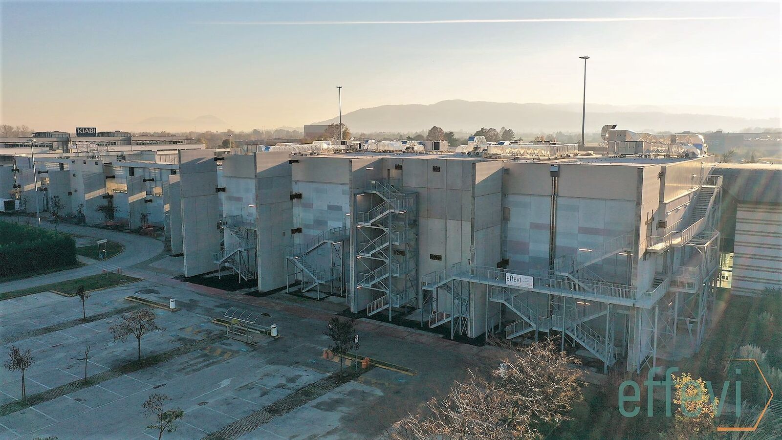 Scala di sicurezza Effevi per Uci Luxe Palladio (163_08.jpg)