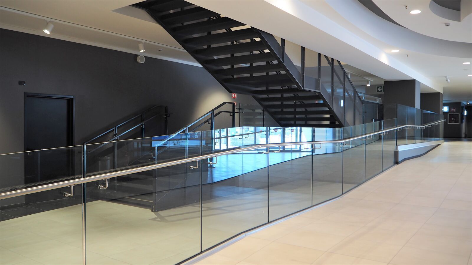 Scala di servizio architettonica Effevi per UCI Luxe Palladio (120_07.JPG)