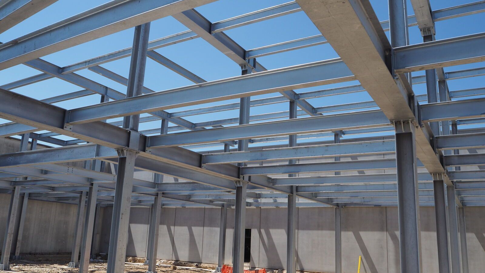 Edificio in acciaio Effevi per Elledi (222_26.JPG)