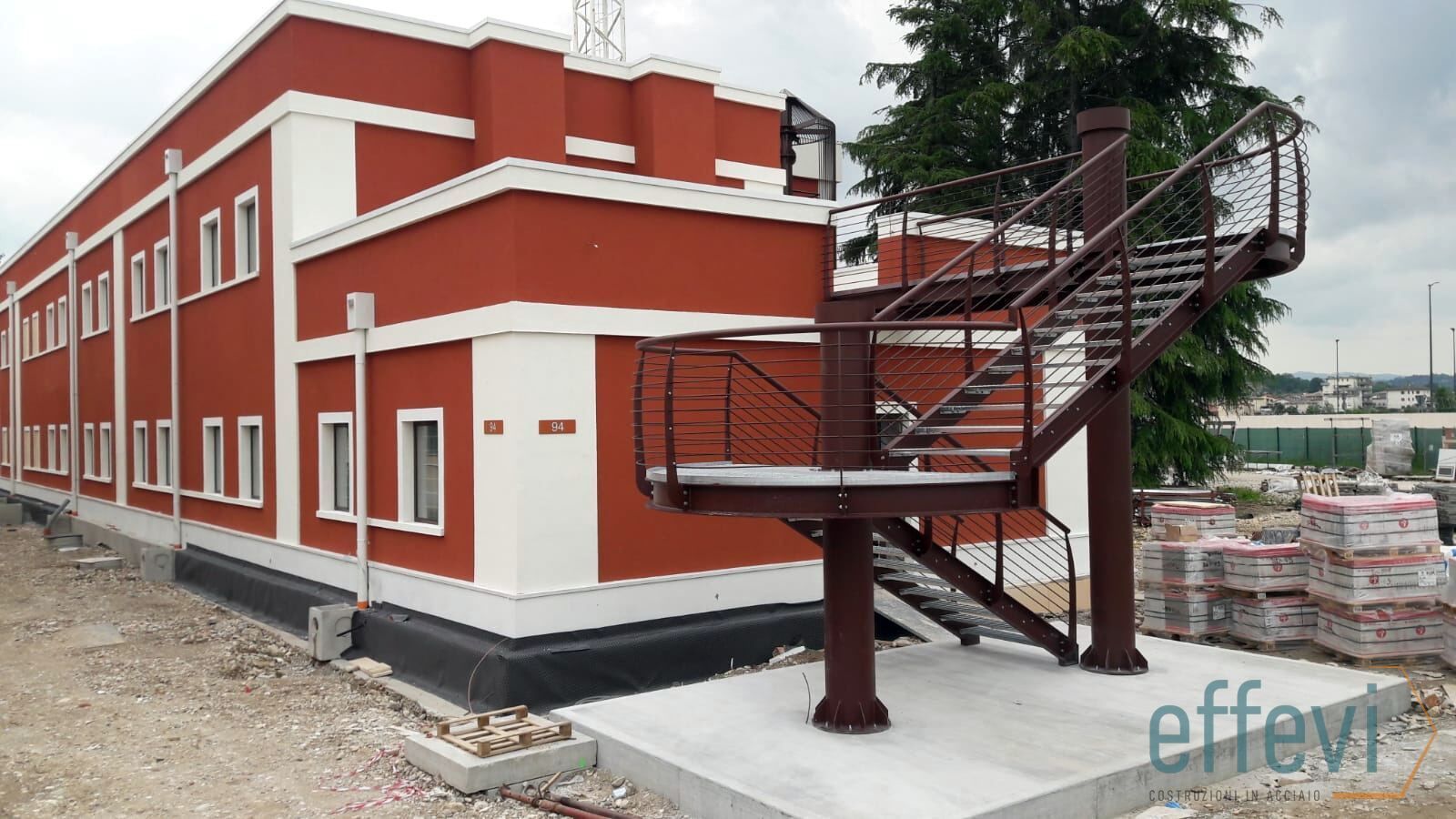 Scala di sicurezza Effevi per Caserma del Din (151_06.jpg)