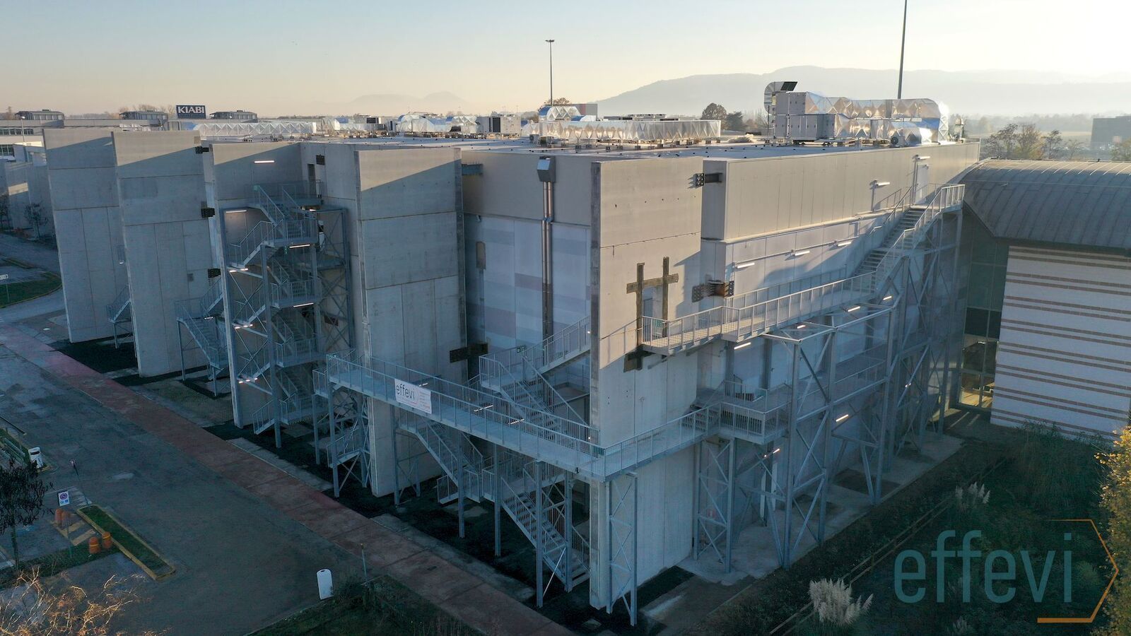 Scala di sicurezza Effevi per Uci Luxe Palladio (163_06.jpg)