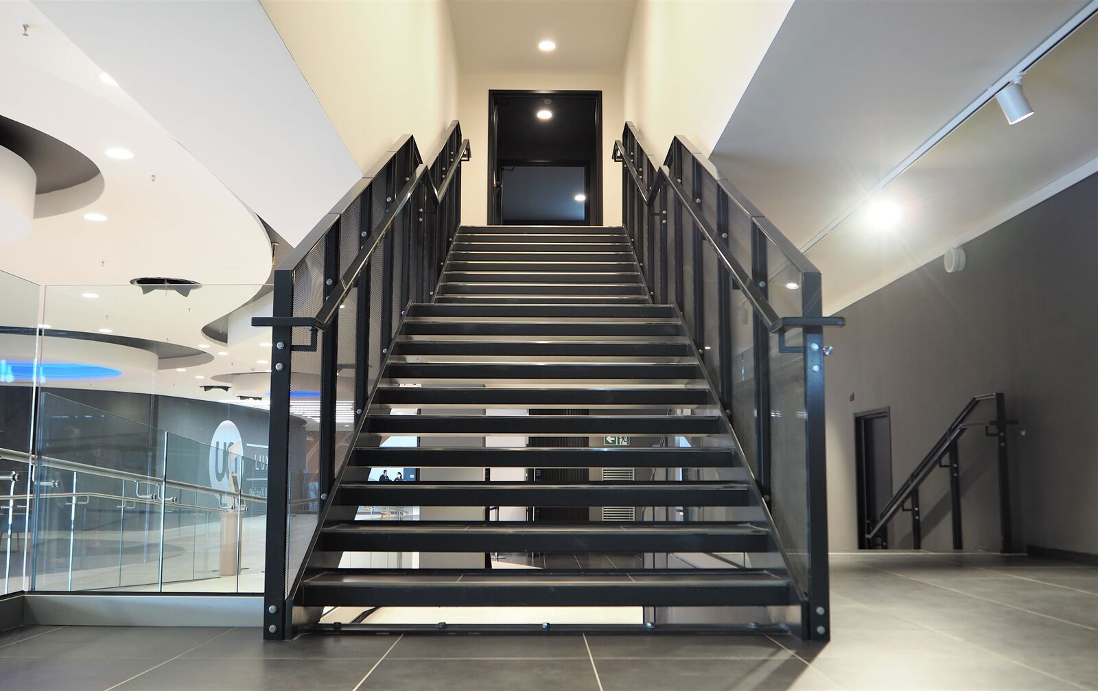 Scala di servizio architettonica Effevi per UCI Luxe Palladio (120_11.JPG)