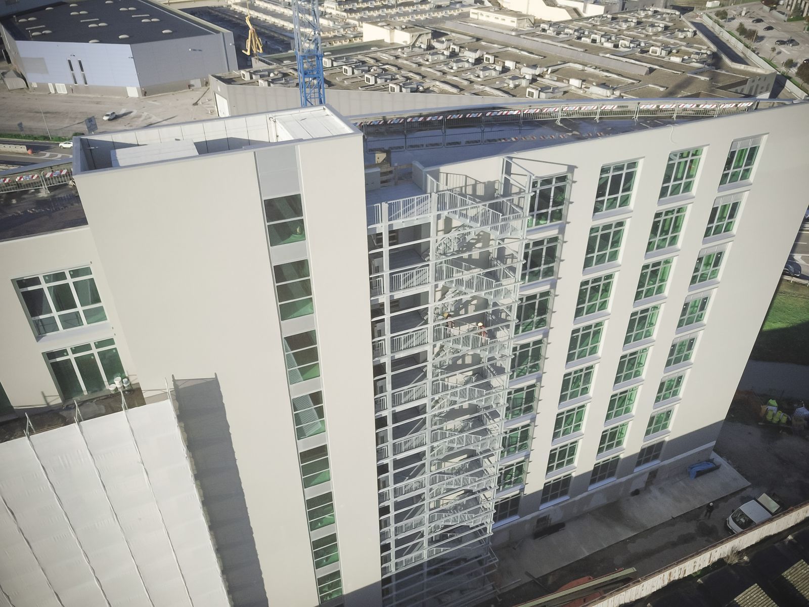 Scale di sicurezza rivestita Effevi per Serenissima Ristorazione (233_01.jpg)