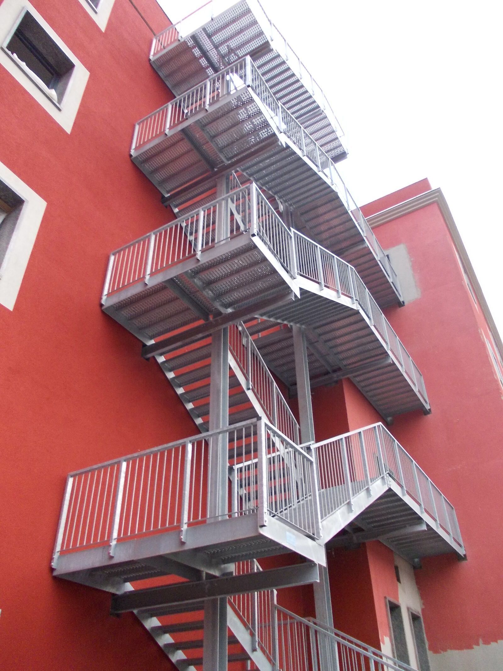 Scala di sicurezza Effevi per Hotel Forum (169_05.jpg)