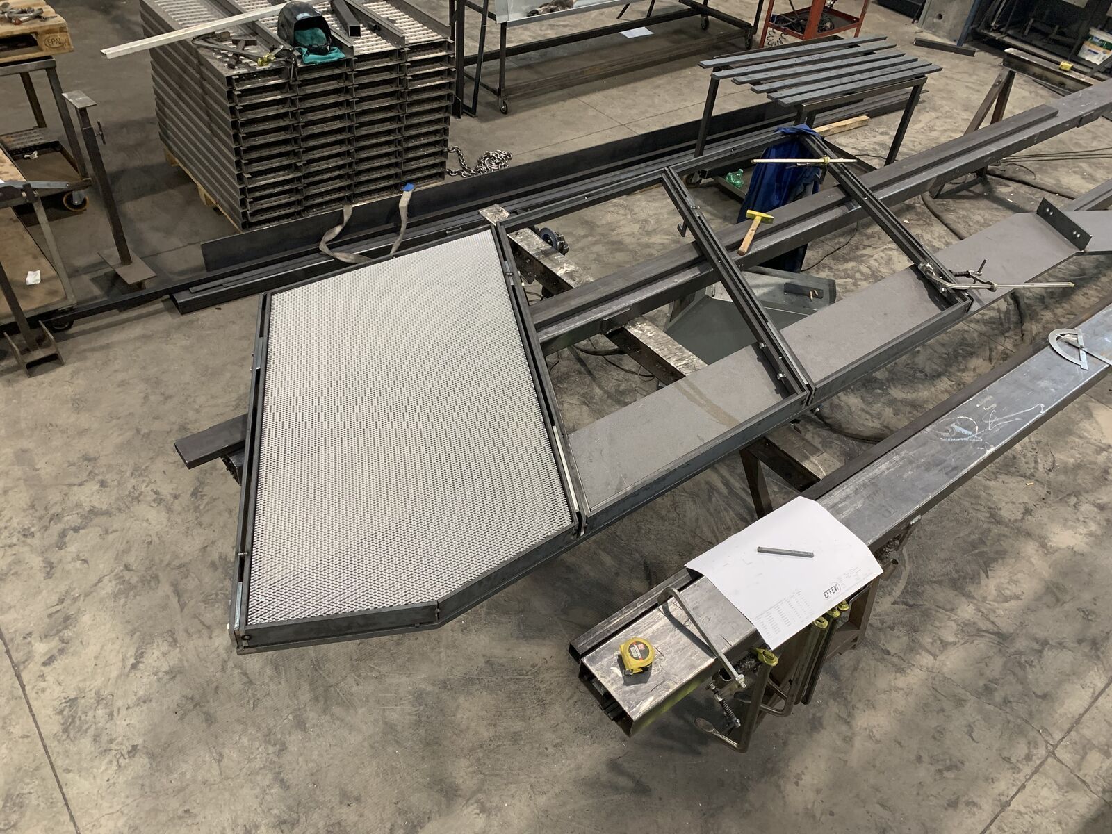 Scala di servizio architettonica Effevi per UCI Luxe Palladio (120_01.jpg)