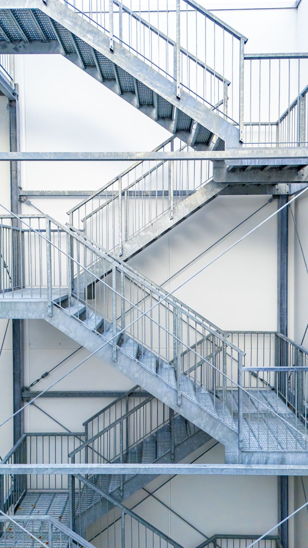 Scala di servizio industriale Effevi per Vibo (278_12.jpg)