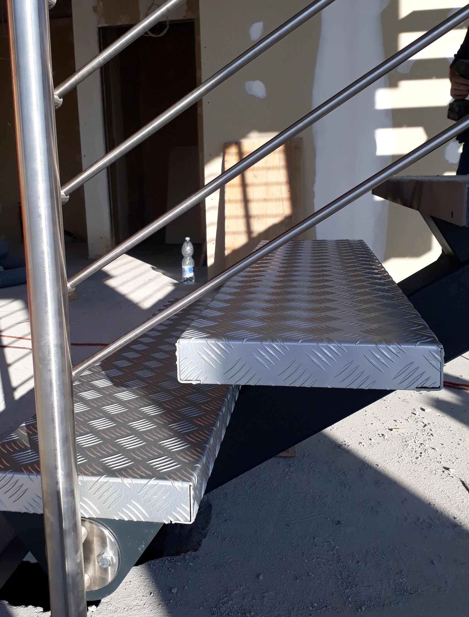 Scala di servizio architettonica Effevi per Midac (115_05.jpg)