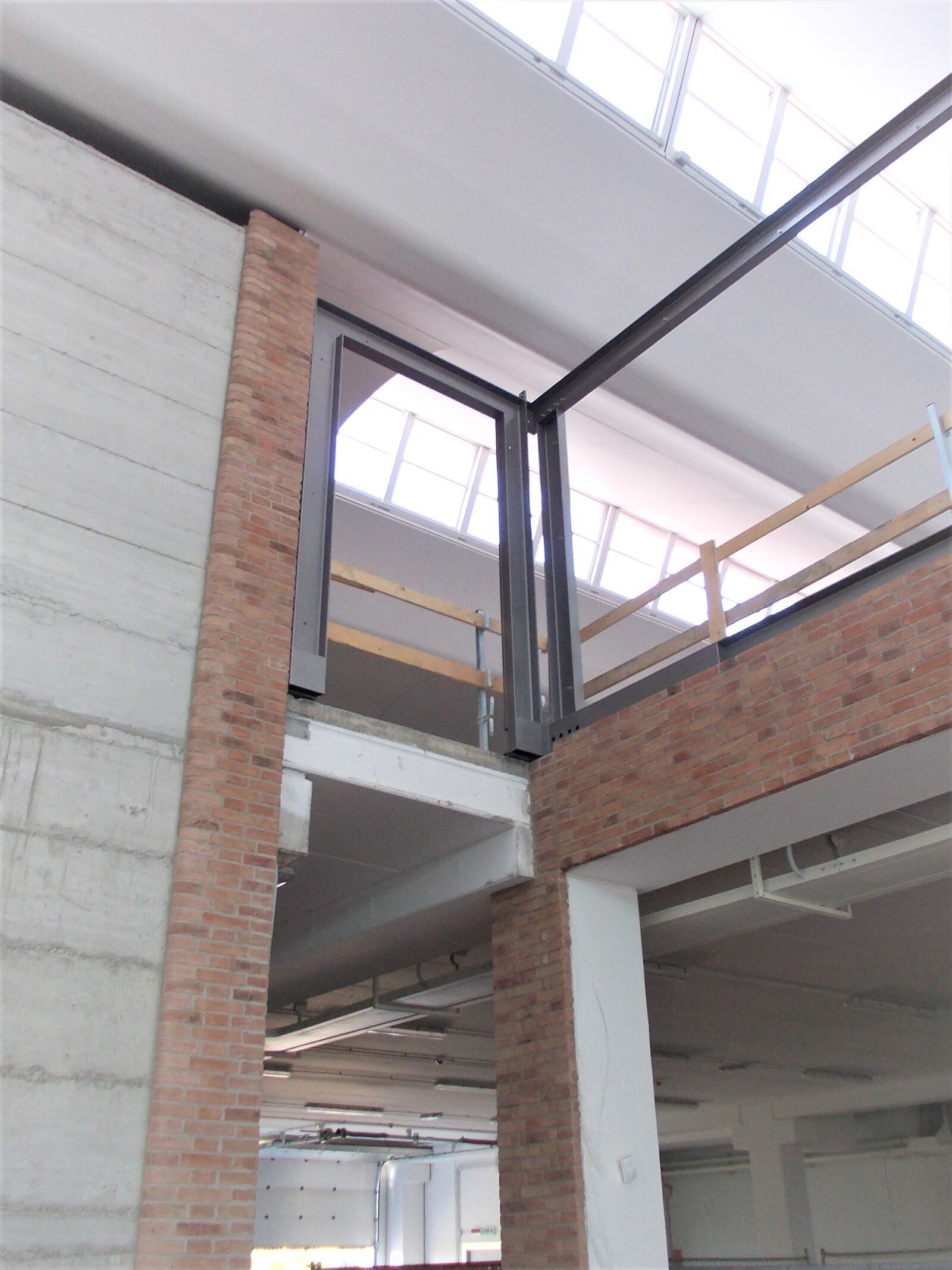 Rivestimento facciata Effevi per Pagani Automobili (227__5.jpg)