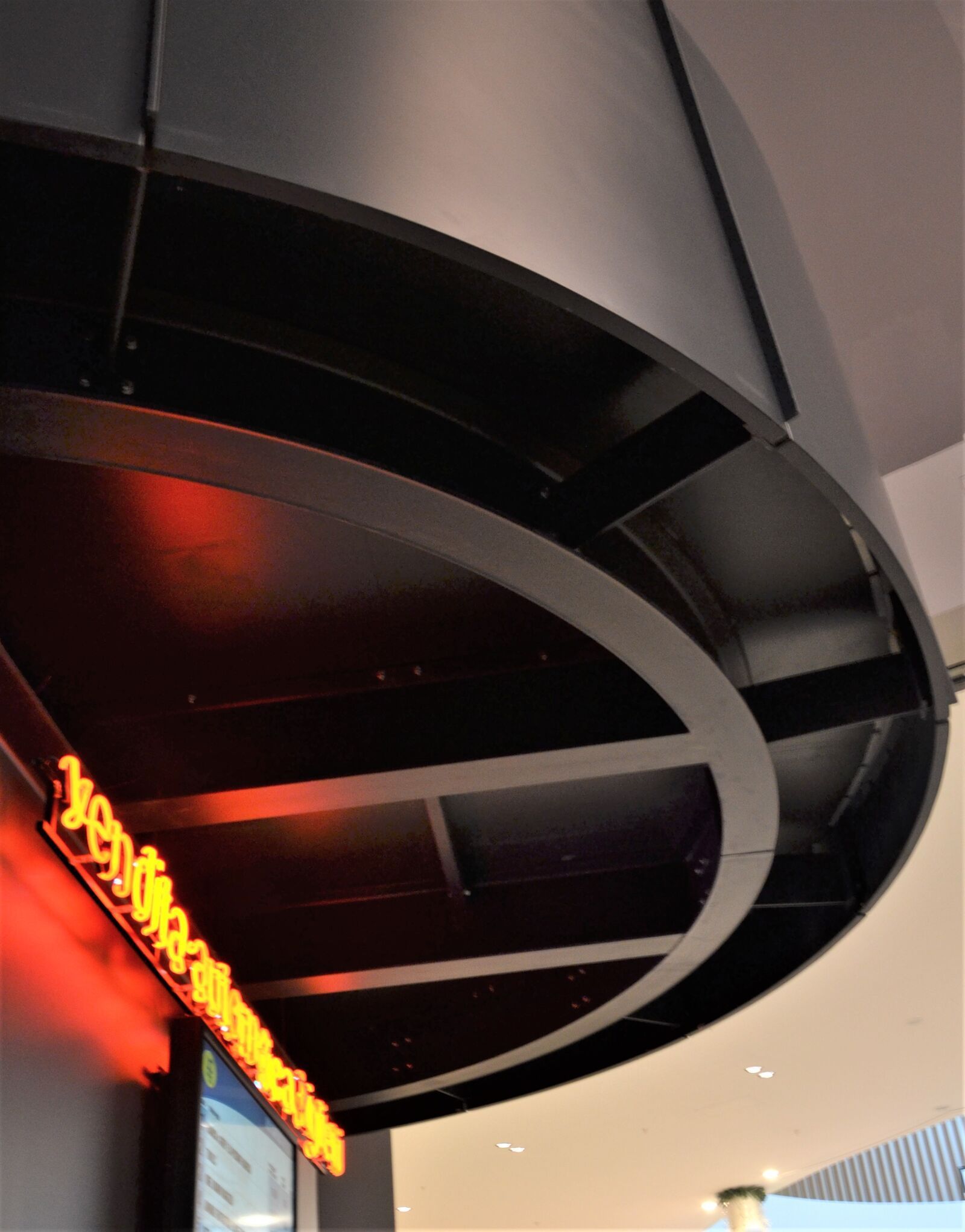 Scala di servizio architettonica Effevi per UCI Cinemas Tiare Shopping (117_07.jpg)