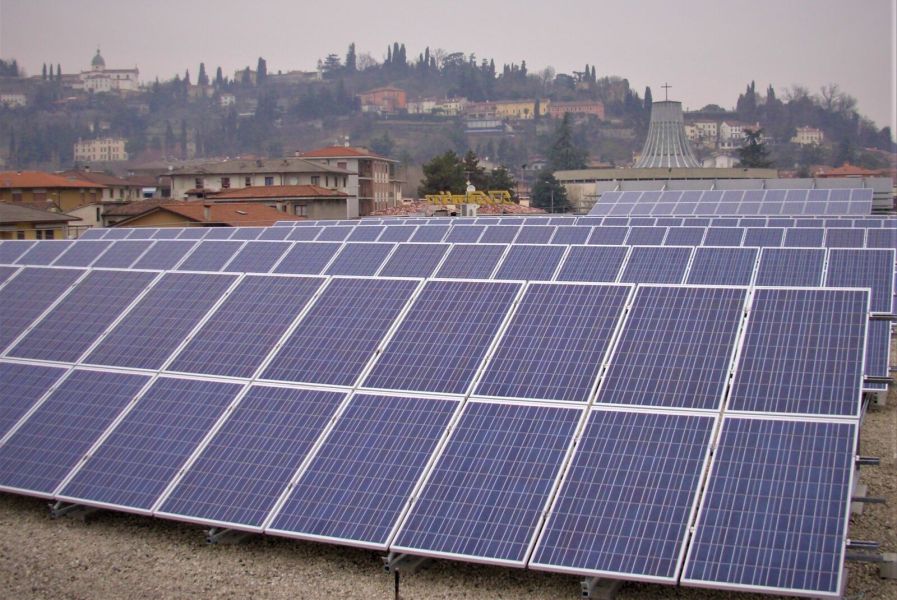 Struttura di sostegno per moduli fotovoltaici Effevi per Despar Trissino