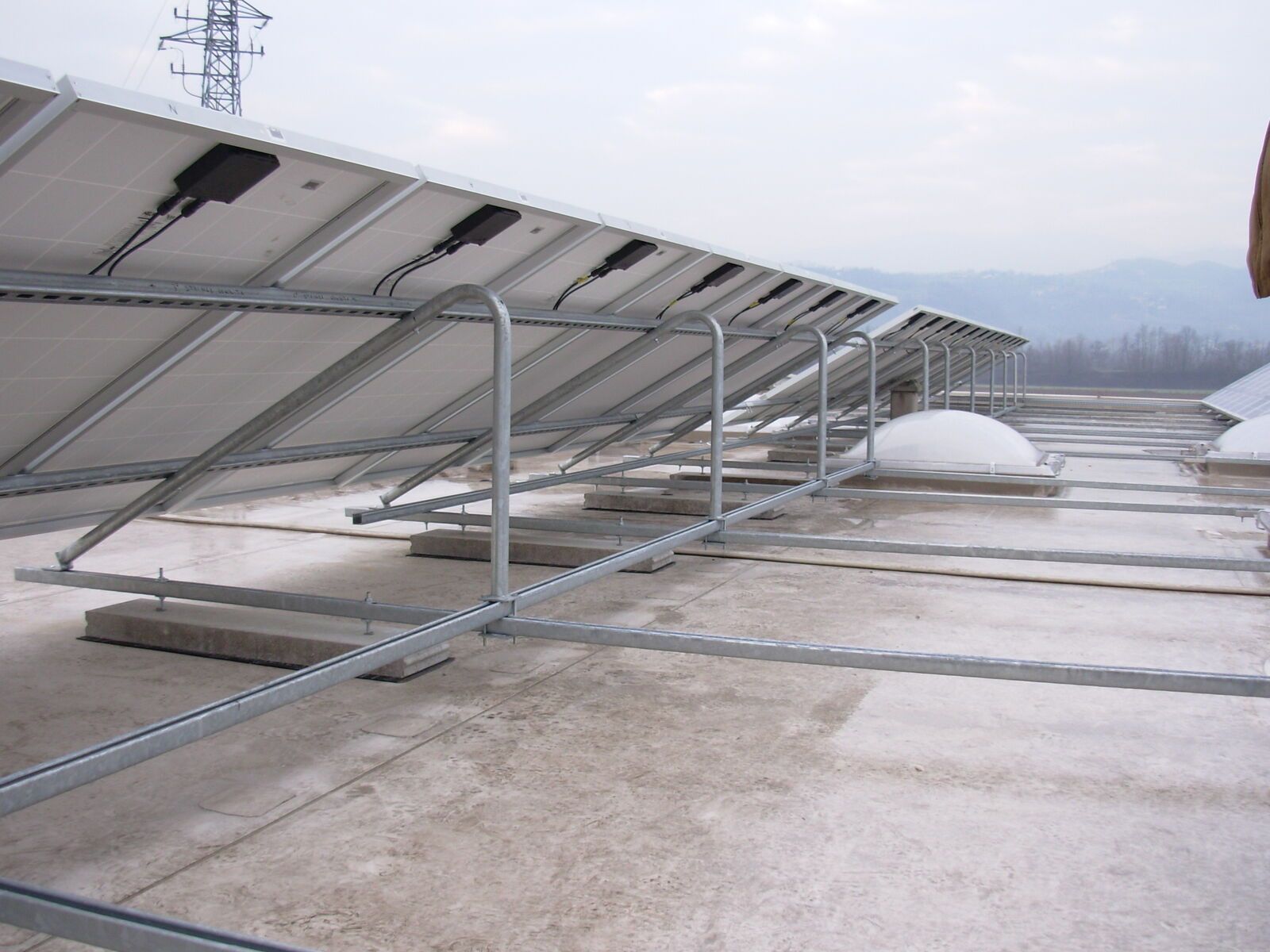 Struttura di sostegno per moduli fotovoltaici Effevi per Meneghini (194__5.jpg)