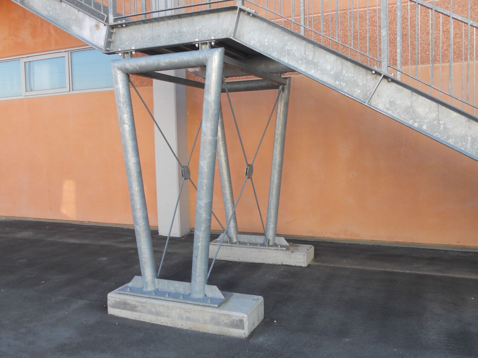 Scala di sicurezza Effevi per Palavillanova (172_04.JPG)