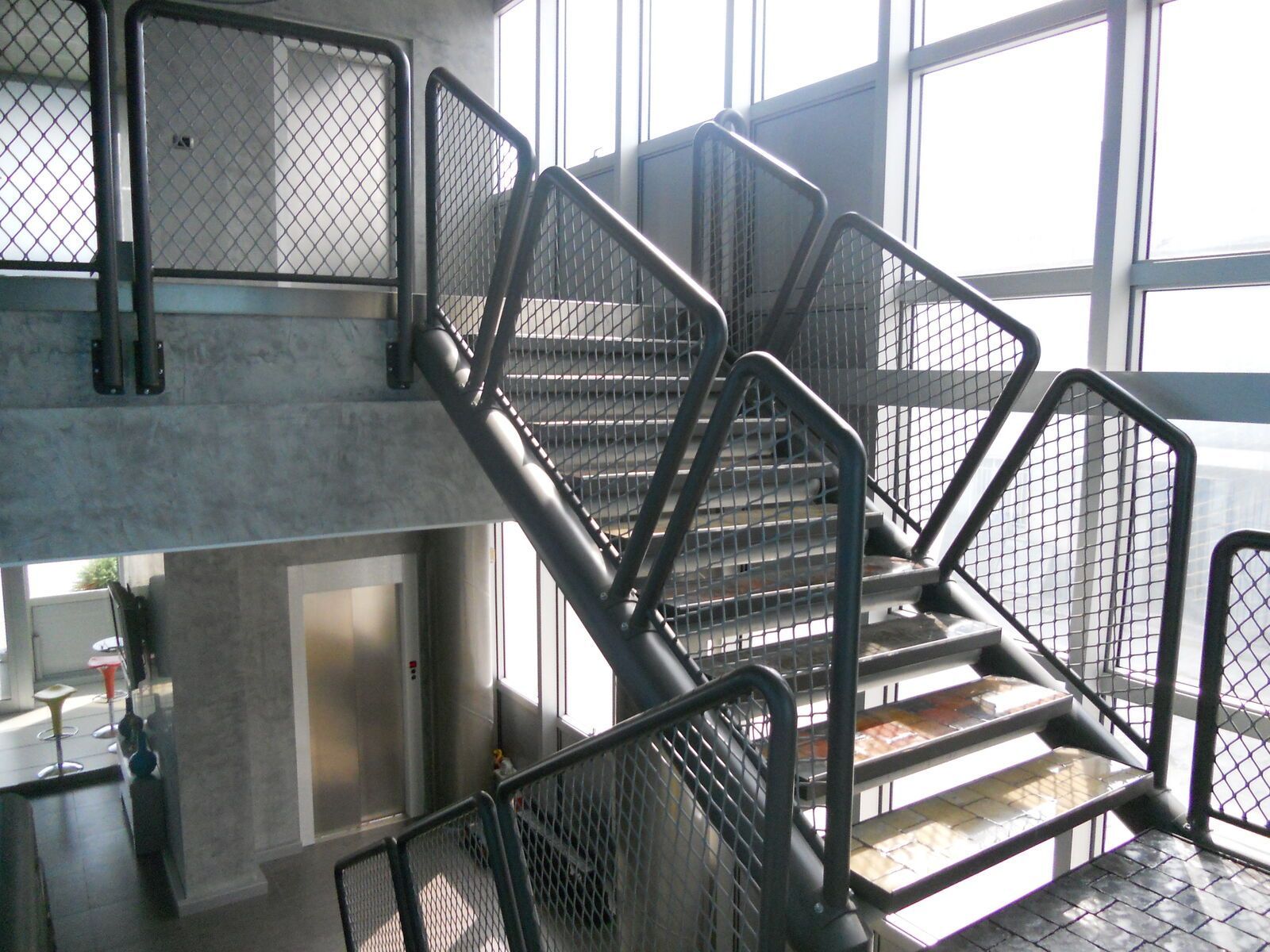 Scala di servizio architettonica Effevi per Crestan Fratelli (118_03.JPG)