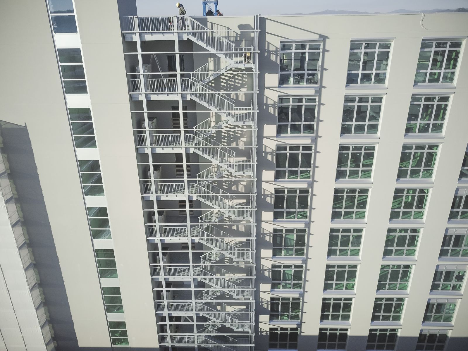 Scale di sicurezza rivestita Effevi per Serenissima Ristorazione (233_03.jpg)