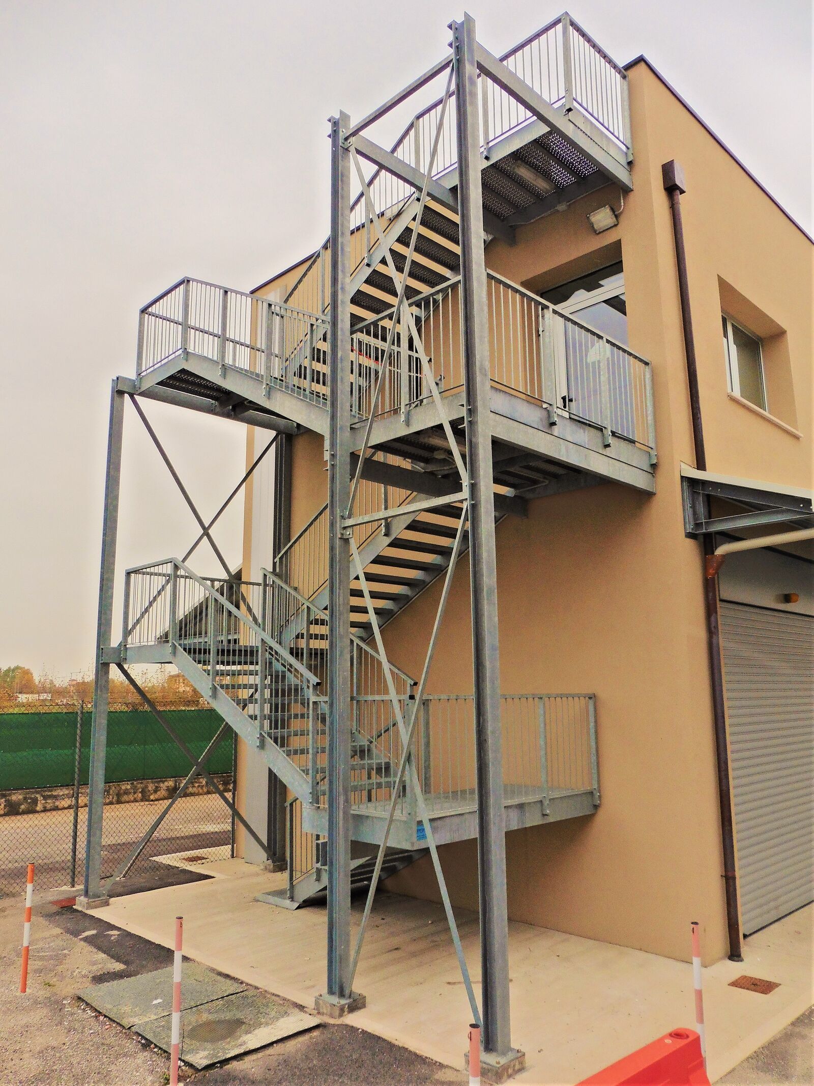 Scala di sicurezza Effevi per Dogana Americana (210_03.JPG)