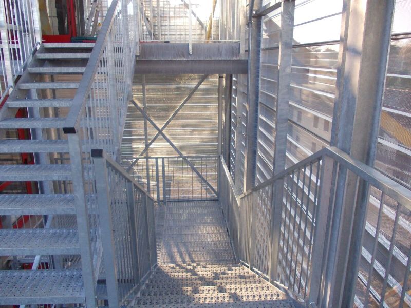 Scale di sicurezza rivestita Effevi per Casa di Riposo Domenico Cardo