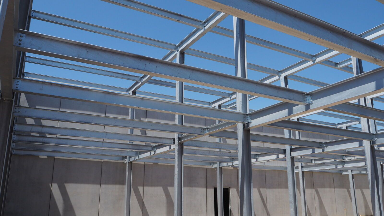 Edificio in acciaio Effevi per Elledi (222_25.JPG)