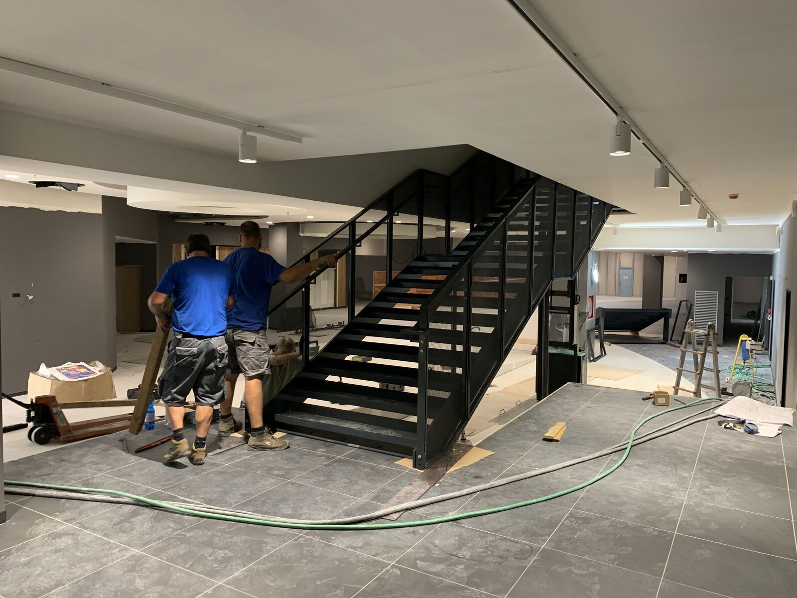 Scala di servizio architettonica Effevi per UCI Luxe Palladio (120_05.jpg)