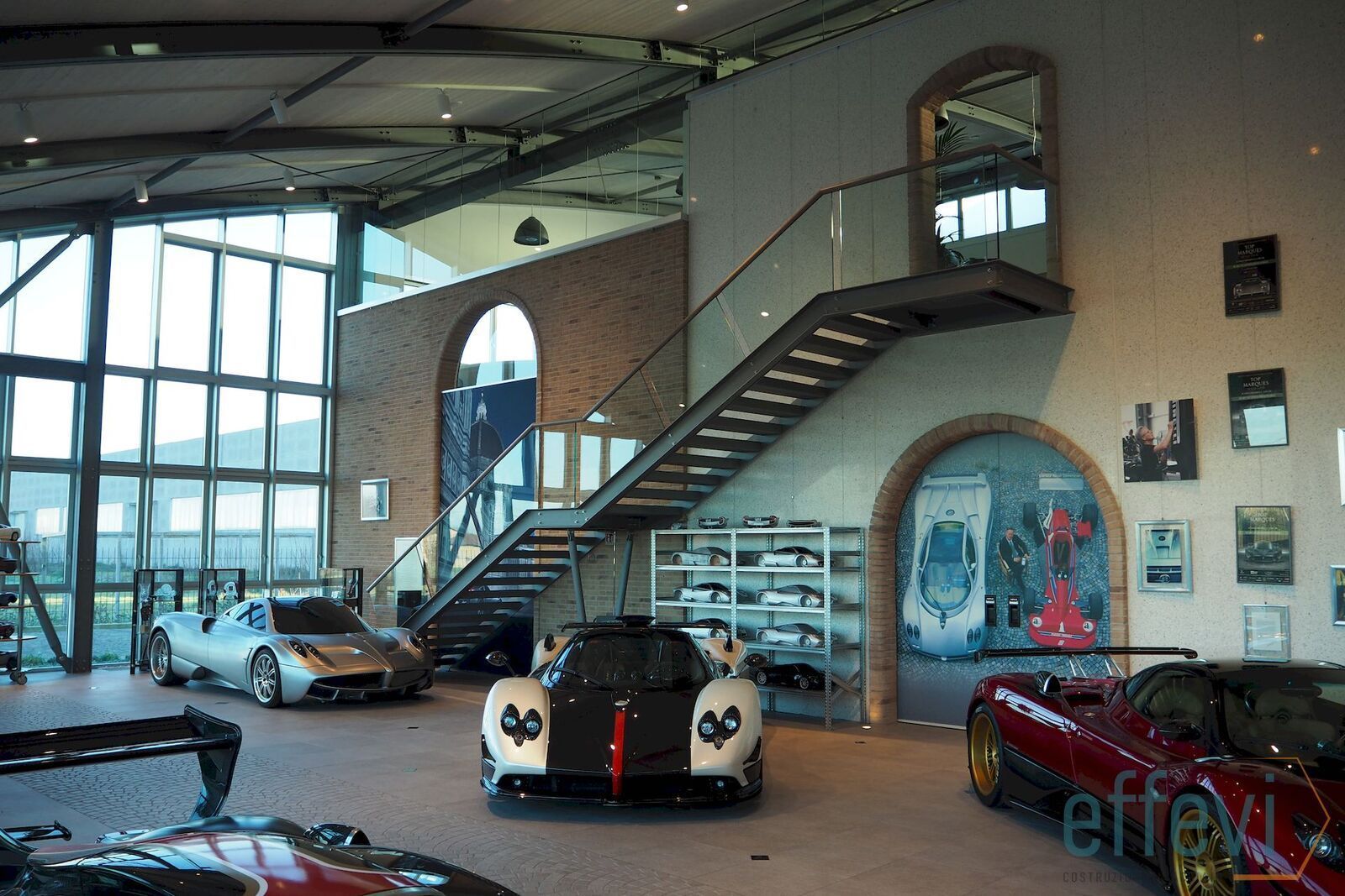 Scala di servizio architettonica Effevi per Pagani Automobili (110_09.jpg)