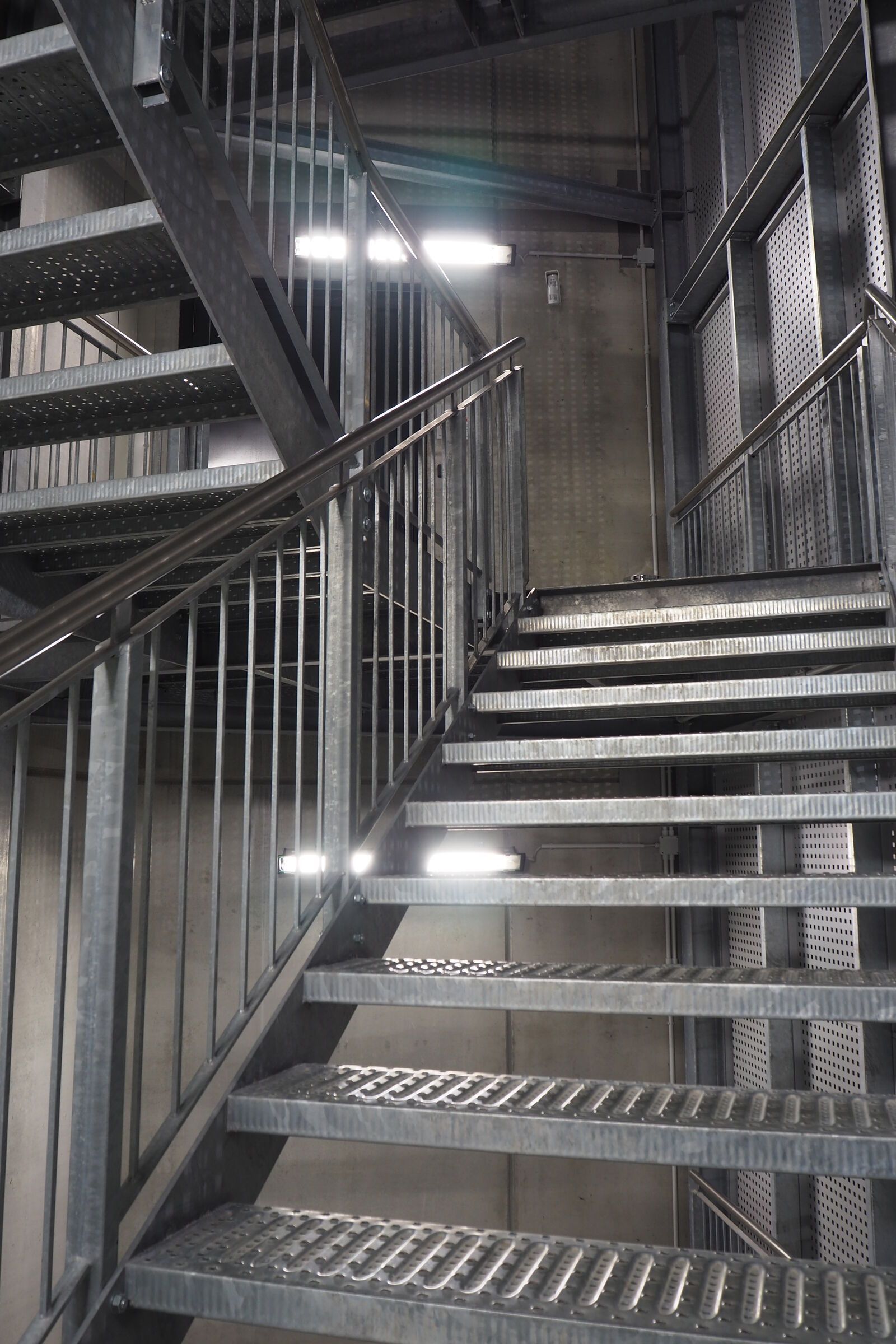 Scale di sicurezza rivestita Effevi per Amer (135__26_copy_1.JPG)