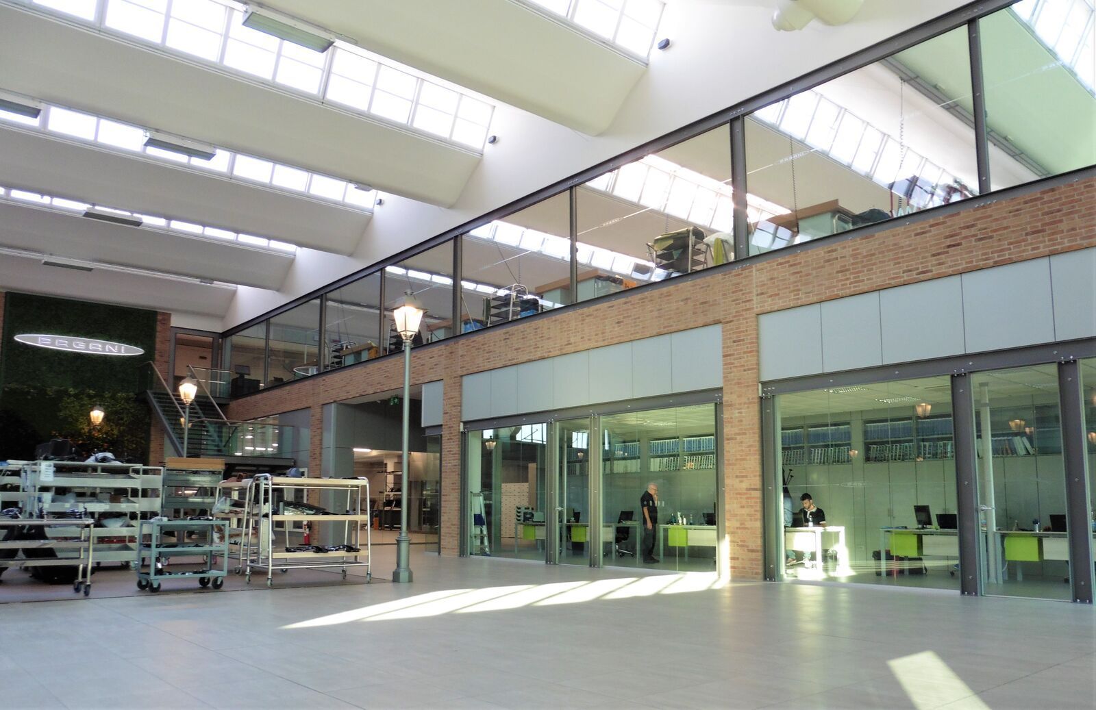 Rivestimento facciata Effevi per Pagani Automobili (227__17.JPG)